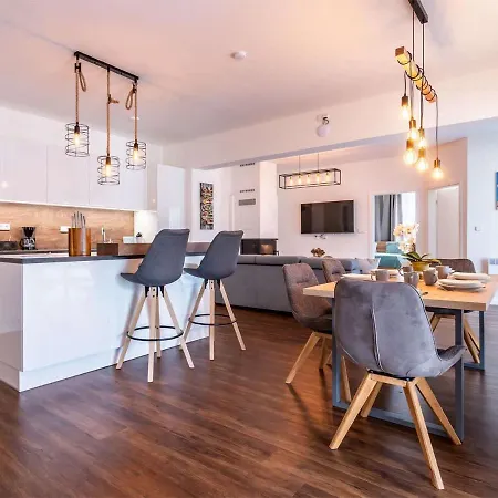 Apartamento Lakeside Village 21 By Interhome Frymburk